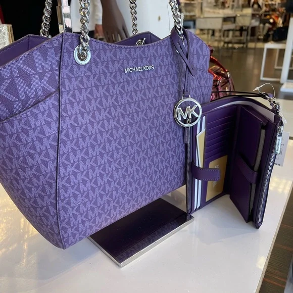 MICHAEL KORS JST Lg Chain Shoulder Tote & Double Zip Wristlet Wallet 
Dk Purple - Picture 11 of 16
